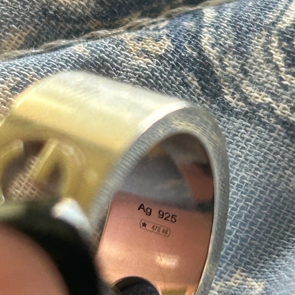 Authentic Gucci ring - Picture 7 of 8